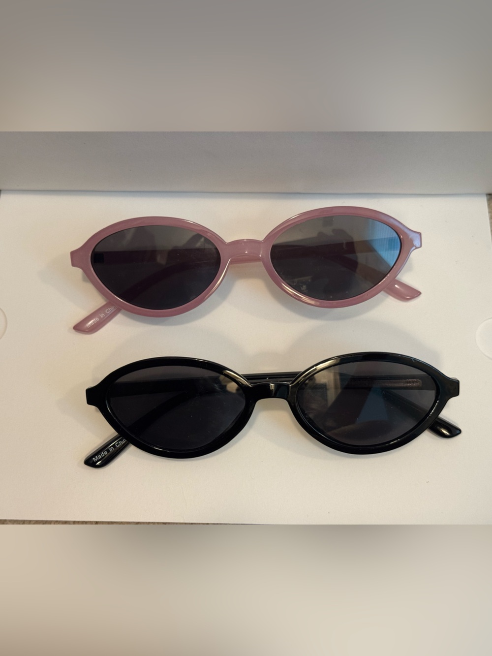 Nordstrom Pink and Black Oval Sunglasses Set